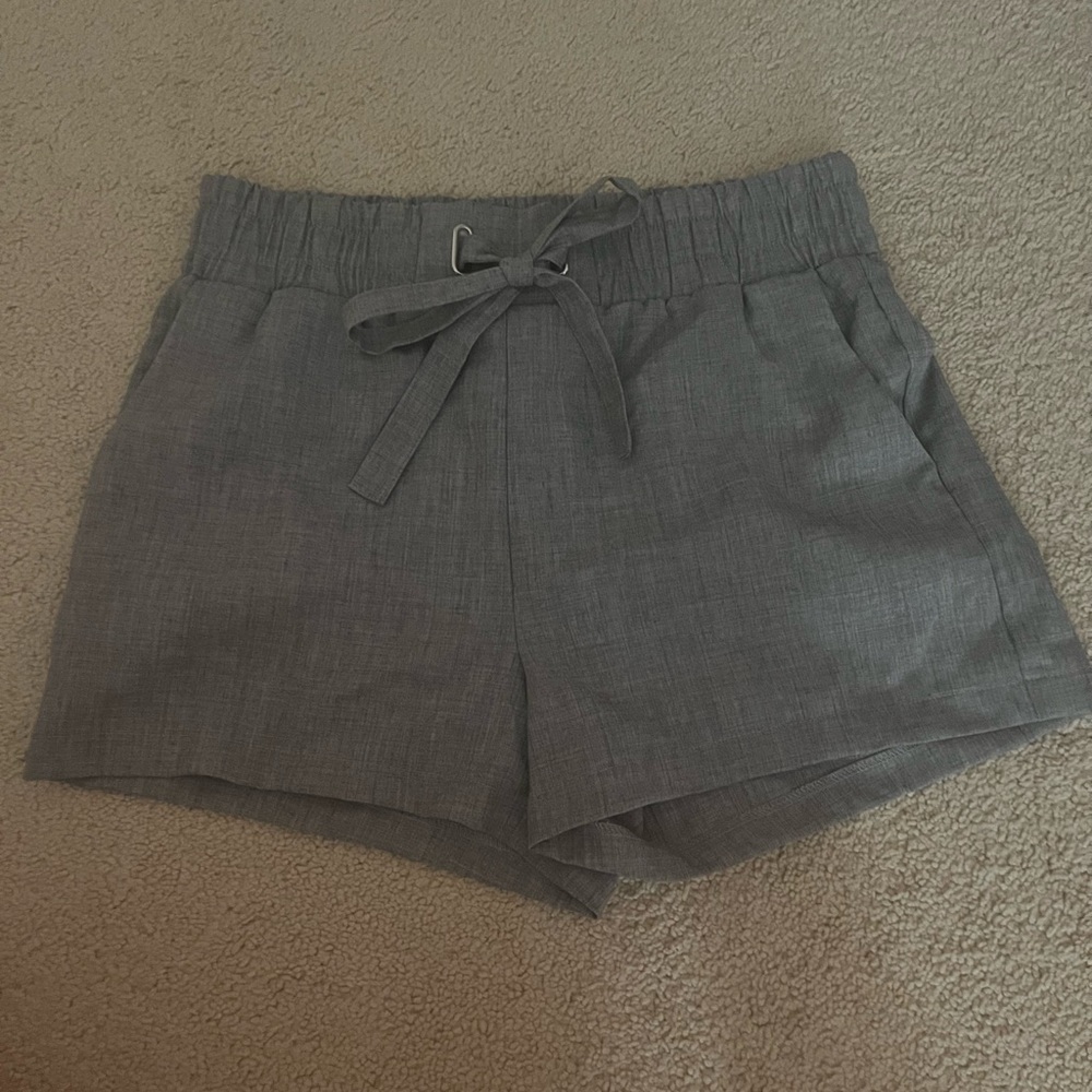 Grey shorts